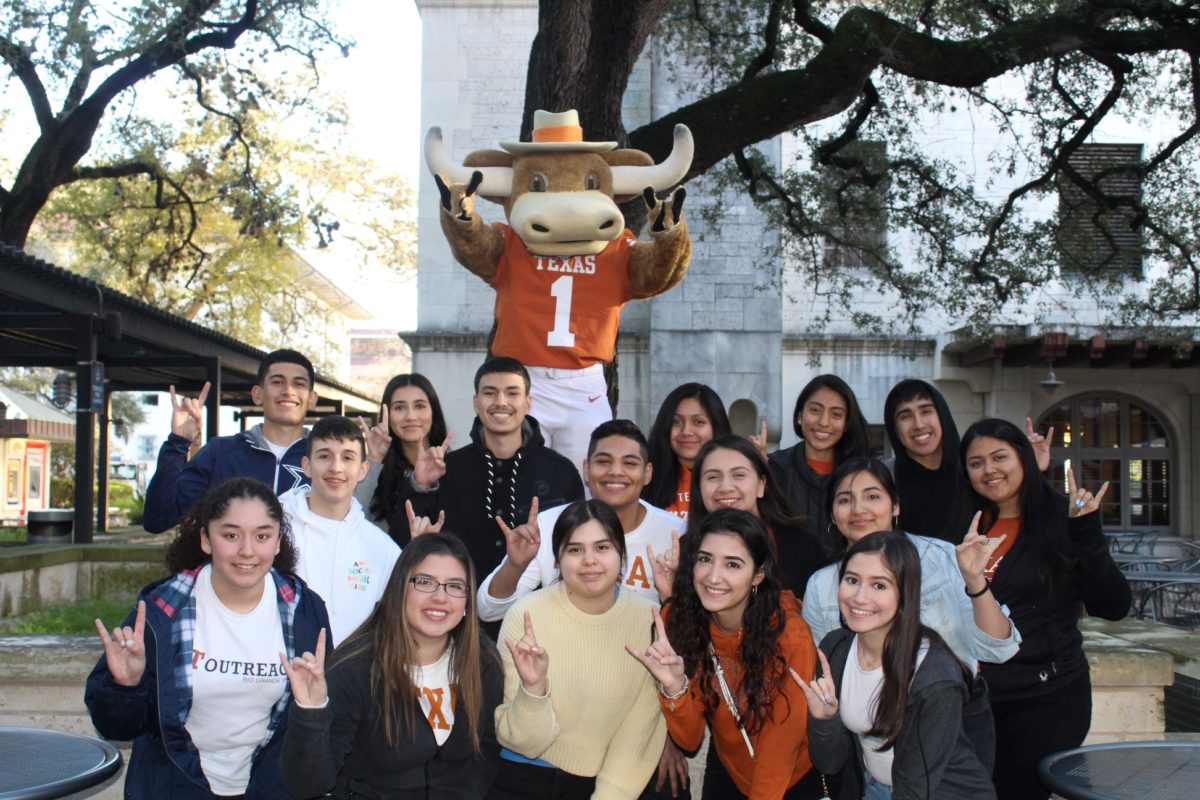 RGV students visit UT Austin 2020